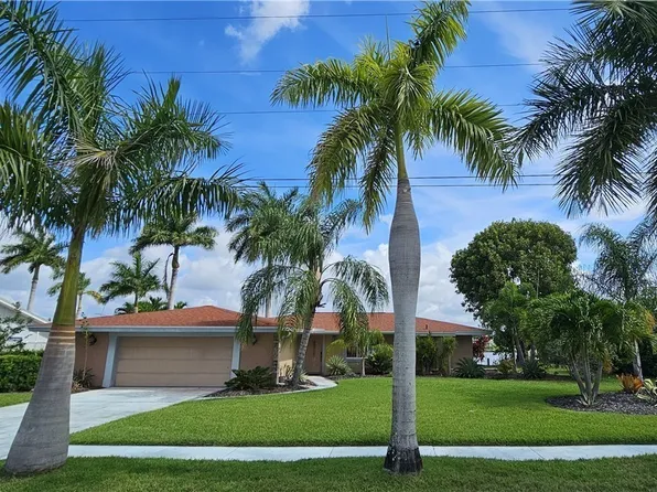 1802 Lakeview Blvd, North Fort Myers, FL 33903