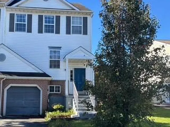 412 Aldwych Dr, Bear, DE 19701