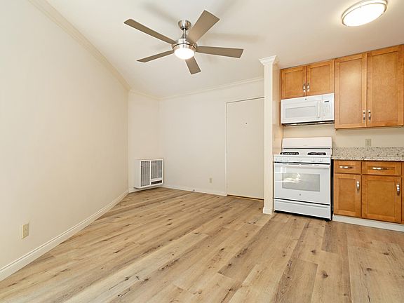 3rd image of 2266 Cazador Dr #5