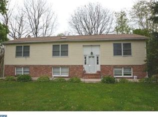 2038 Newark Rd, Lincoln Univ, PA 19352