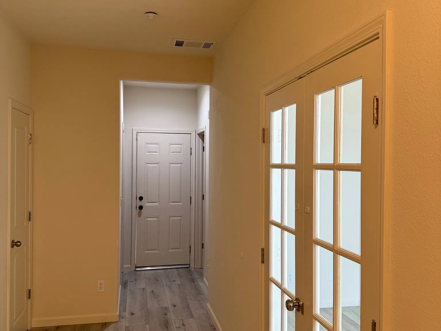 3 bed, 1845 sqft, $3,850 — Photo 4