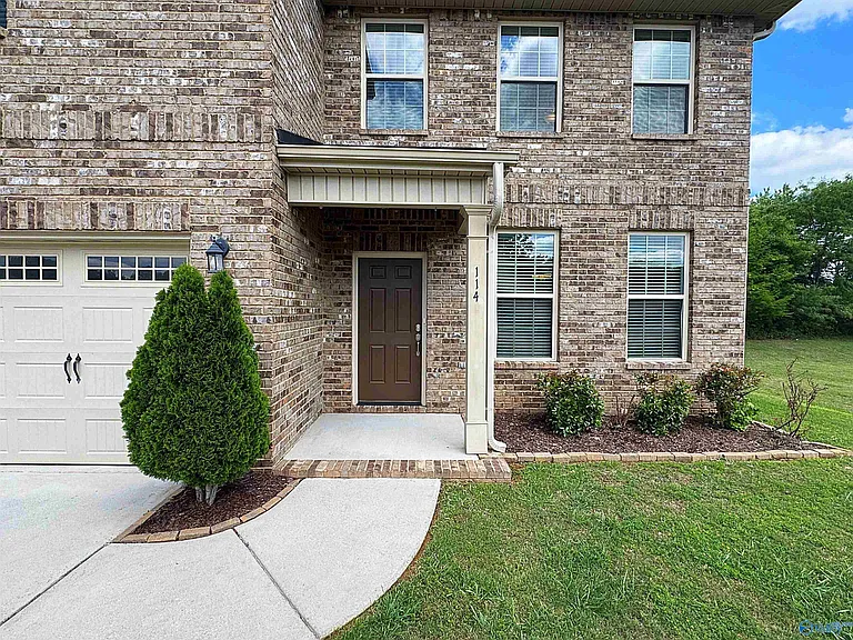114 Summer Pointe Ln — Photo 10