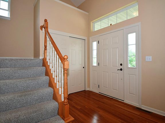 2nd image of 222 Dairy Ave