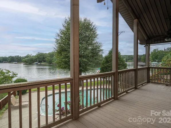 7424 Windy Pine Cir, Denver, NC 28037