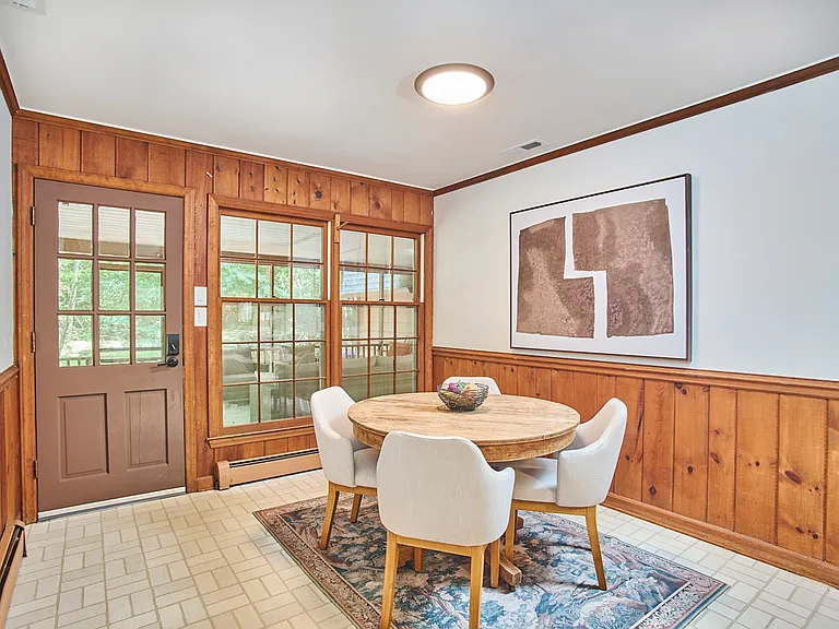 Breakfast Room.