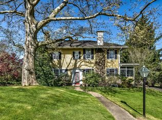 9225 Willoughby Rd, Pittsburgh, PA 15237