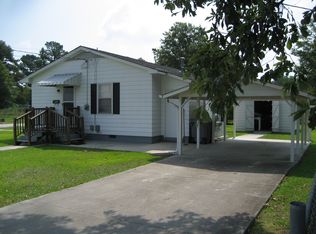 1205 W 24th St, Lumberton, NC 28358