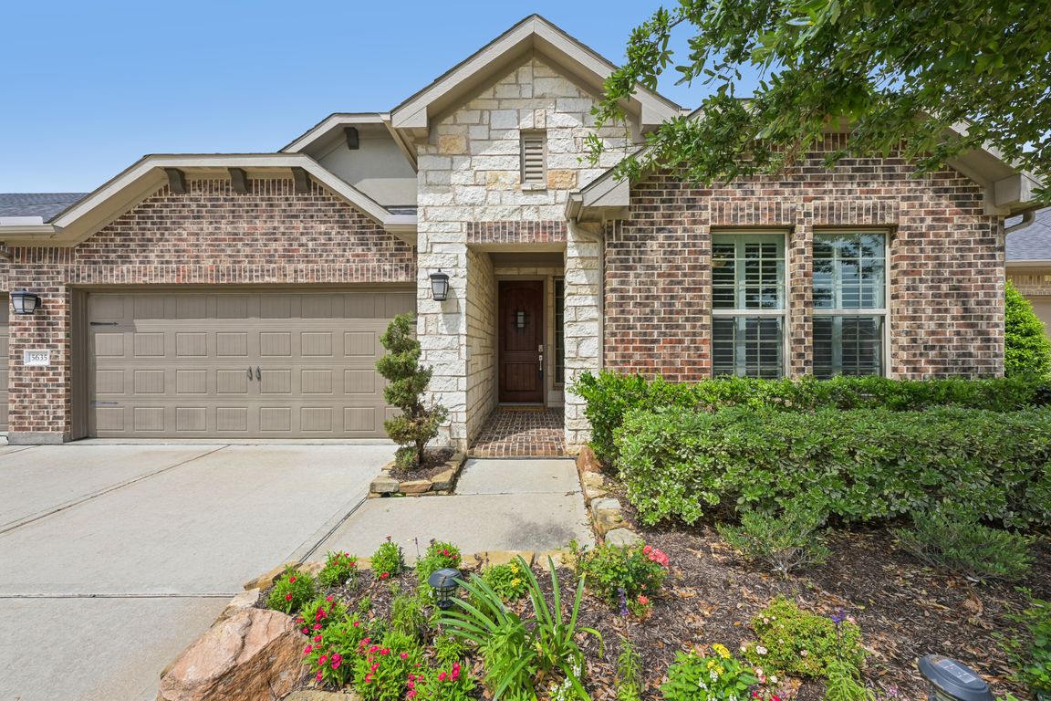 Ivory Cove Ln-S1404-1-005.jpg