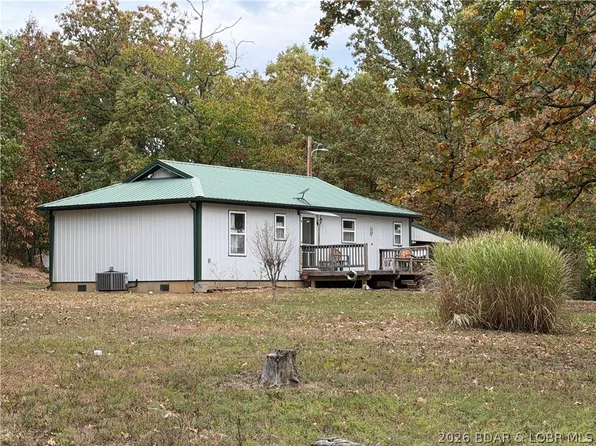 81 Bear Hollow Dr, Camdenton, MO 65020