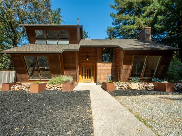 17368 Melody Ln, Los Gatos, CA 95033