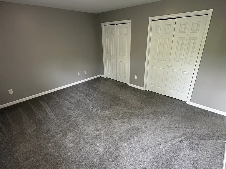 9735 Main St #6 — Photo 5
