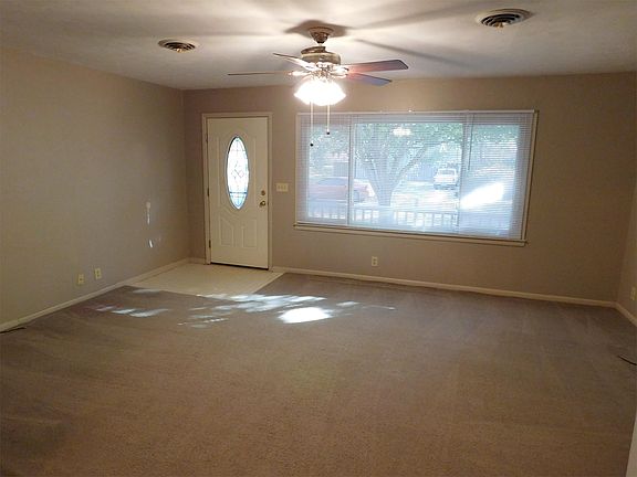 5th image of 702 Smith Ave