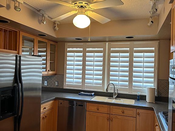 5th image of 5513 N Hills Dr
