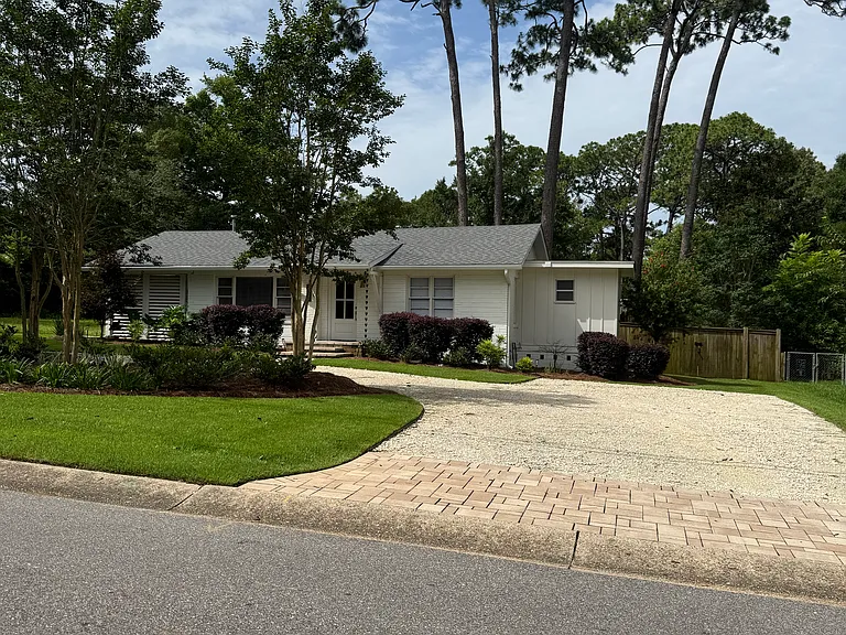 206 Orange Ave — Photo 3