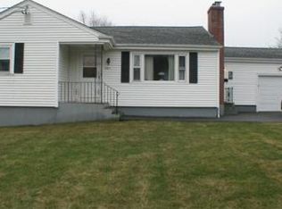 343 Chatterton Ave, Somerset, MA 02726