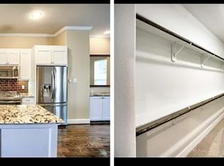 1103 E 27th St, Houston, TX 77009