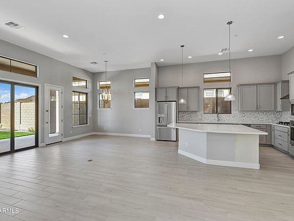 3rd image of 13181 W HORSETAIL Trail
