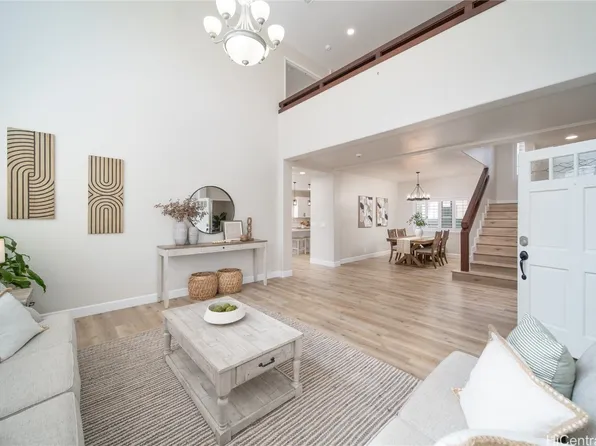 95-947 Kelakela St, Mililani, HI 96789
