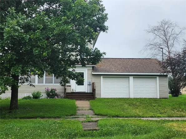 201 N Washington St, Wyoming, IA 52362