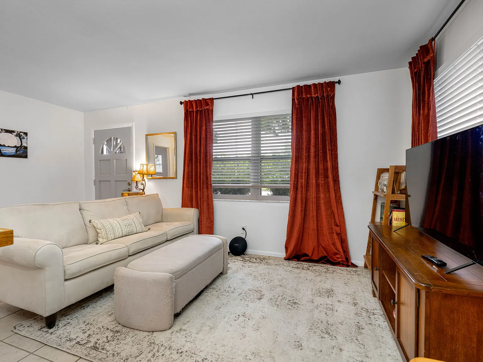 2 bed, 988 sqft, $2,100 — Photo 2