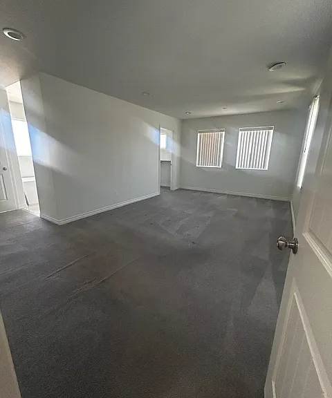 master bedrooom