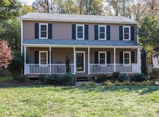 1807 Larkhill Ln, North Chesterfield, VA 23235