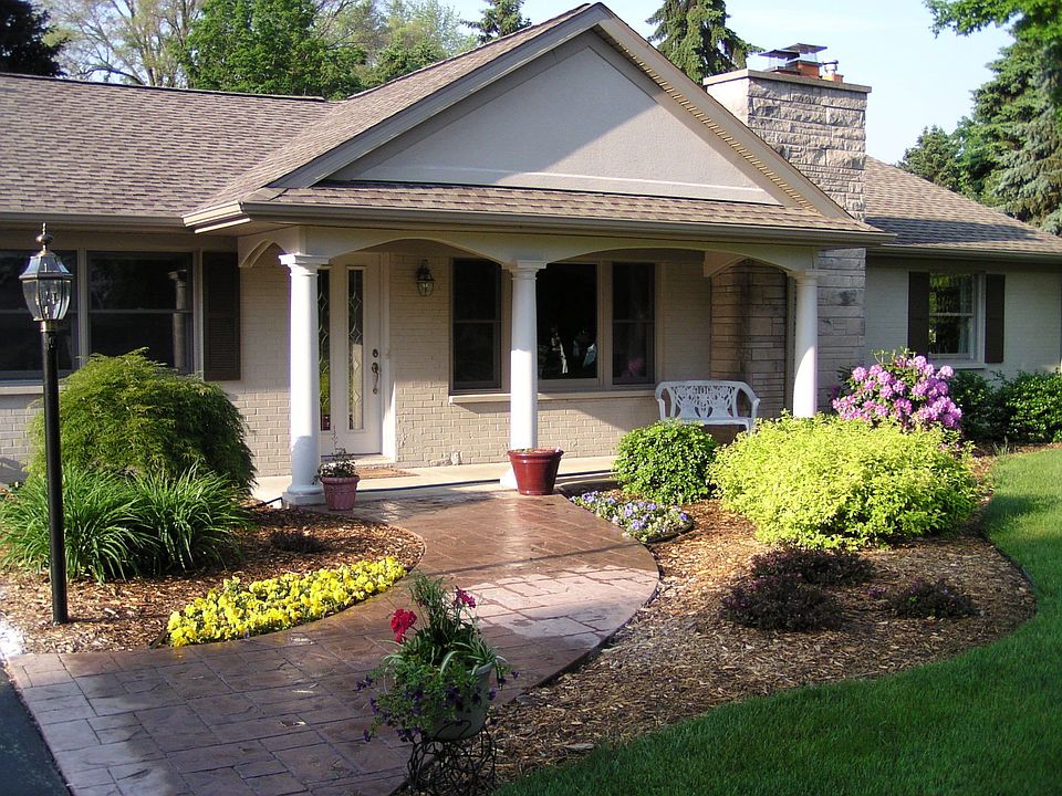 2723 Hillanbrook Dr.