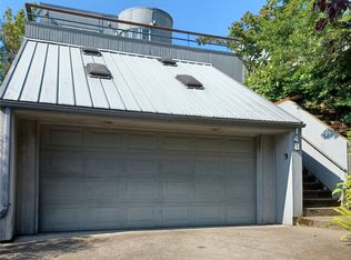 148 NW 59th St, Seattle, WA 98107