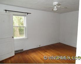 5th image of 806 Miami Ter