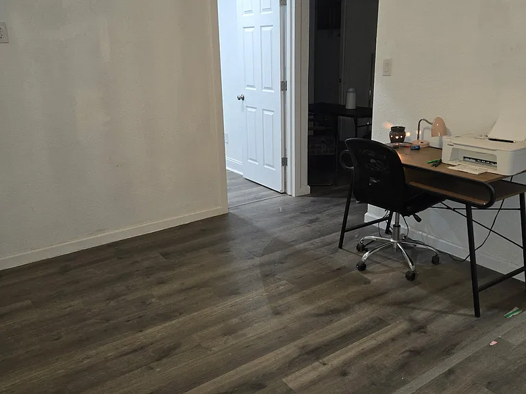Old Cavern Hwy — Photo 2