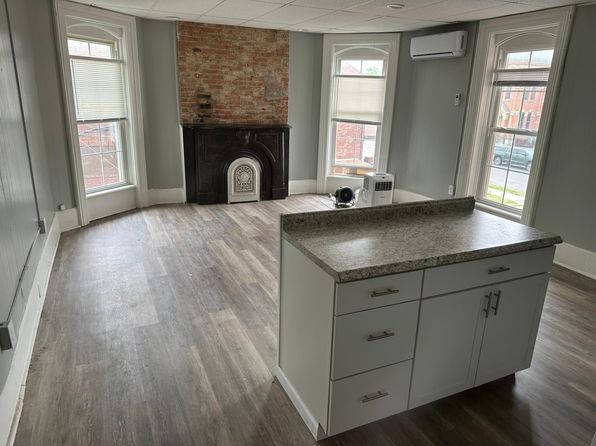 228 E Center St UNIT 104