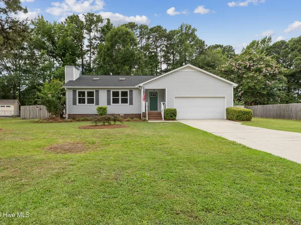 833 Pine Forest Road, Wilmington, NC 28409