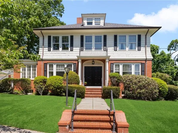 50 Eames St, Providence, RI 02906