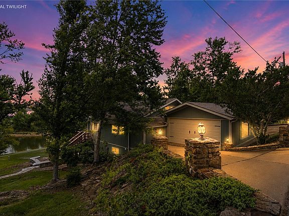 2nd image of 8060 Cedar Dr