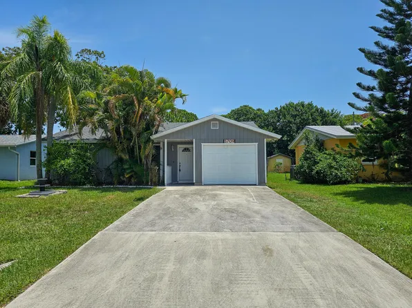 5709 SE Normandy Avenue, Stuart, FL 34997