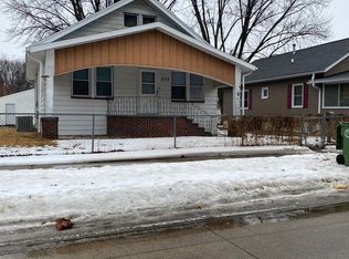 832 Riehl St, Waterloo, IA 50703