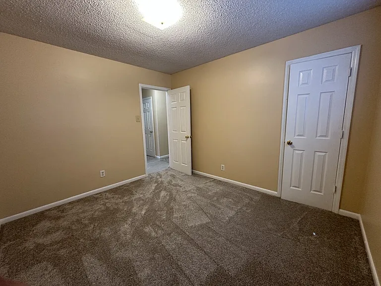 502 Thyme Ct — Photo 14