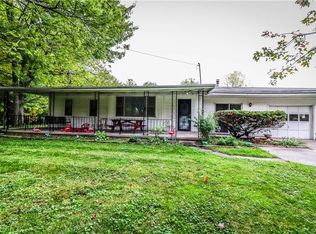 2399 Hosmer Rd, Appleton, NY 14008