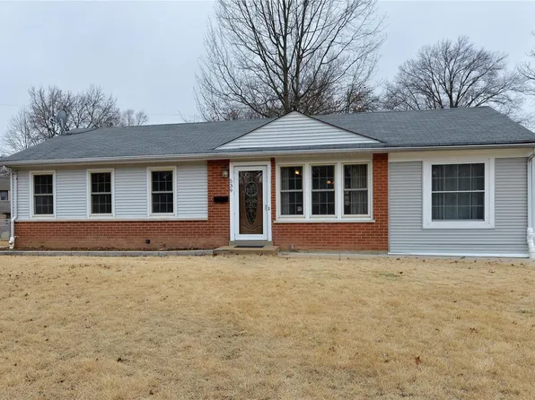 539 Eastwood Dr, Saint Louis, MO 63122