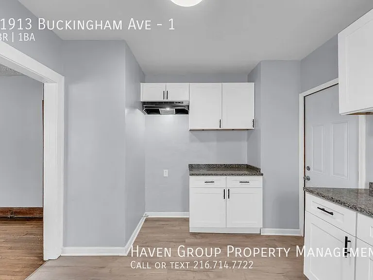 11913 Buckingham Ave #1 — Photo 10