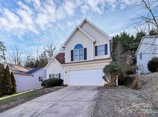 10440 Henbane Ct, Charlotte, NC 28213