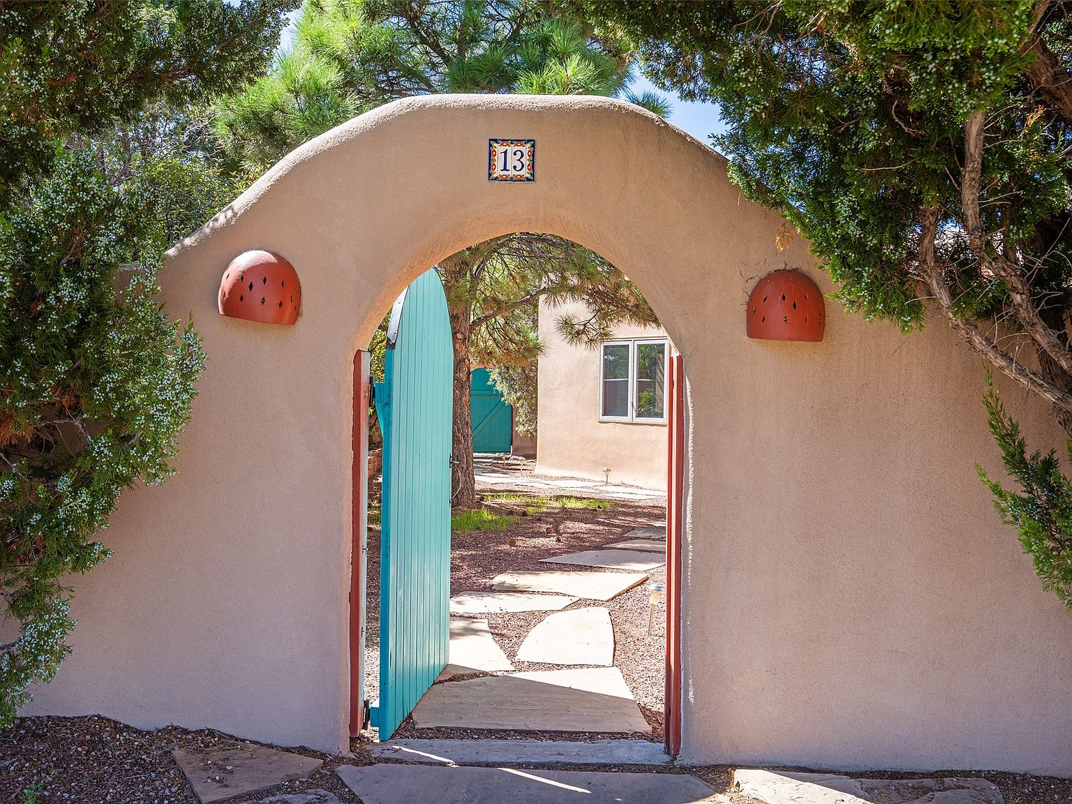 13 Palacio Rd, Santa Fe, NM 87508 | MLS #202504196 | Zillow