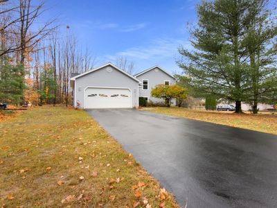 6684 Windtree Ln, Lake Ann, MI, 49650