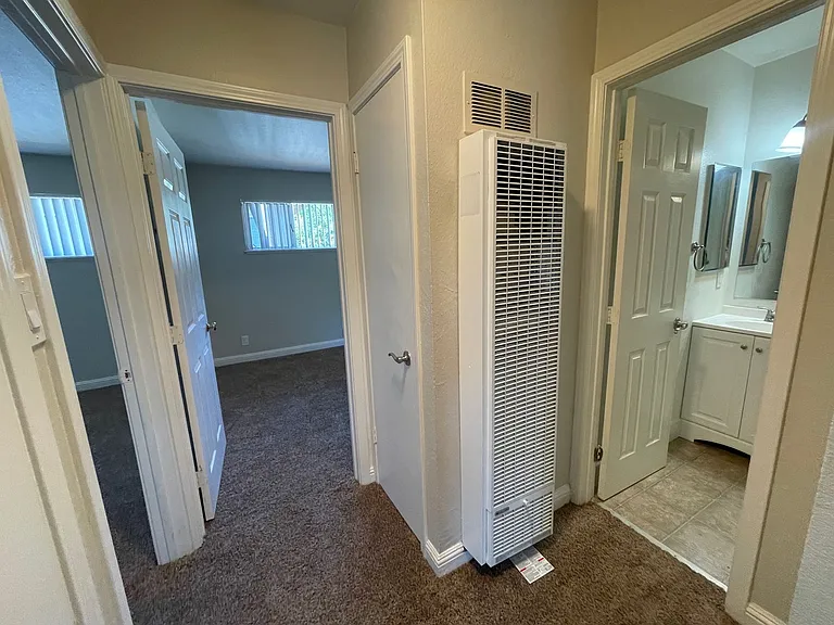1214 Bell Street — Photo 22