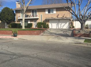 27106 Bonlee Ave, Santa Clarita, CA 91351