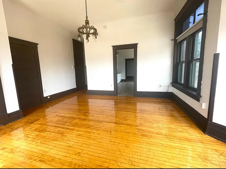 722 Francis St #302 — Photo 3