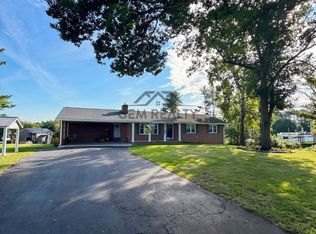 7319 Chancellor Rd, Fredericksburg, VA 22407