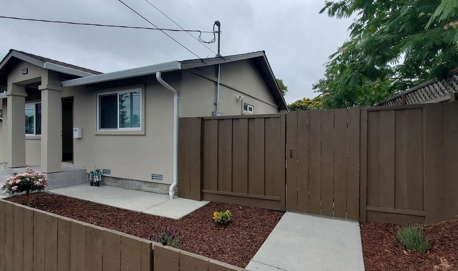 Nevada Rd Homes — Photo 2