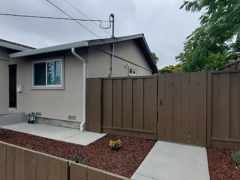 Nevada Rd Homes — Photo 53
