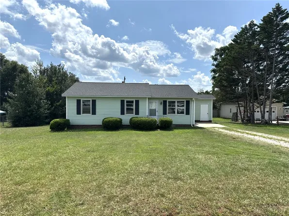 310 Kingsboro Rd, Anderson, SC 29626